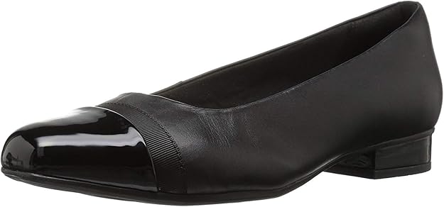 Clarks Women's Juliet Monte Block Heel - Black
